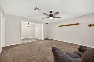 206 S Mattson St, West Columbia, TX 77486 - Photo 12