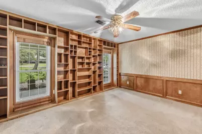 218 Westridge Drive, Huntsville, TX 77340 - Photo 8