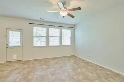 327 Bloomhill Place, Magnolia, TX 77354 - Photo 12