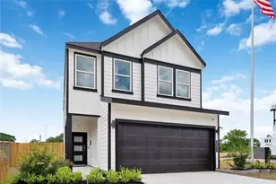 7716 Inwood Grv Ln, Houston, TX 77088 - Photo 1