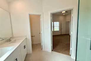 3210 Emerald Hills Dr, Angleton, TX 77515 - Photo 8