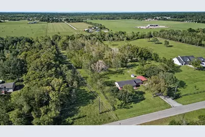5502 Wickwillow Lane, Alvin, TX 77511 - Photo 34