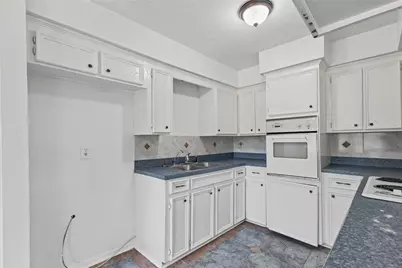 5502 Wickwillow Lane, Alvin, TX 77511 - Photo 18