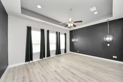 4914 Thunder Creek Lane, Sugar Land, TX 77479 - Photo 16