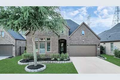 4914 Thunder Creek Lane, Sugar Land, TX 77479 - Photo 2