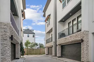 4032 Buck St, Houston, TX 77020 - Photo 2