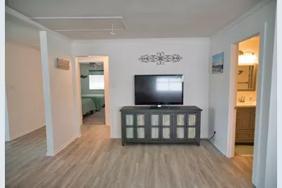 929 Private Road 652, Sargent, TX 77414 - Photo 6