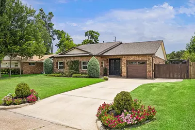 4211 Marlborough Drive, Houston, TX 77092 - Photo 2