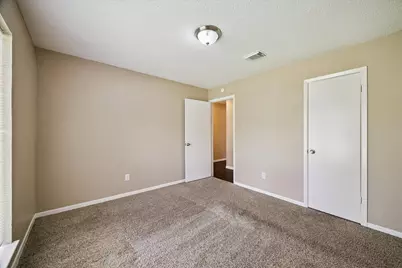 8222 Bayou Forest Drive, Houston, TX 77088 - Photo 8