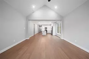 6424 Cebra St, Houston, TX 77091 - Photo 12