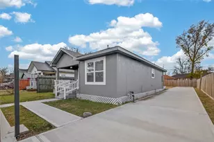 4309 Beggs St, Houston, TX 77009 - Photo 4