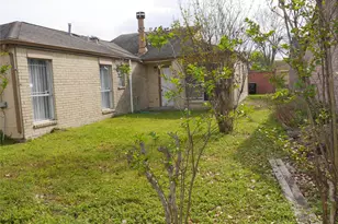 7410 Canasta Ln, Houston, TX 77083 - Photo 30