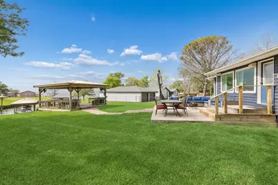 220 Teal Circle, Livingston, TX 77351 - Photo 4