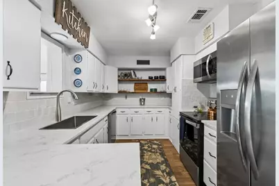 220 Teal Circle, Livingston, TX 77351 - Photo 14