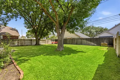 7210 Hazel Cove Drive, Houston, TX 77095 - Photo 22