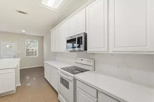 5606 Redgrove Ln, Katy, TX 77494 - Photo 10