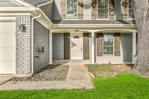 2503 Colleen Dr, Pearland, TX 77581 - Photo 2