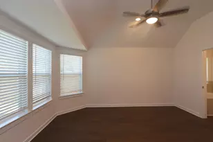 16831 Cockspur Hawthorn Ln, New Caney, TX 77357 - Photo 6