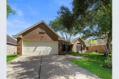 2711 N Peach Hollow Circle, Pearland, TX 77584 - Photo 36