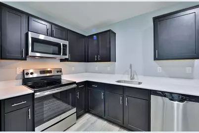 715 W 13th Street #E, Houston, TX 77008 - Photo 1
