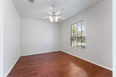 31 N Warbler Bend Circle, The Woodlands, TX 77382 - Photo 22