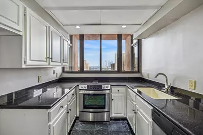 5150 Hidalgo Street #1303, Houston, TX 77056 - Photo 4