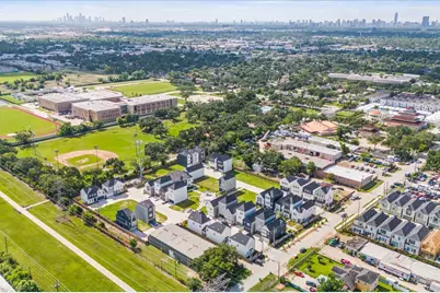 8319 Springwood Canyon Lane, Houston, TX 77055 - Photo 42