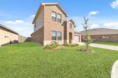 5210 Faded Violet Drive, Katy, TX 77449 - Photo 2