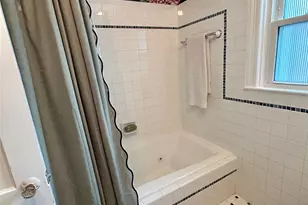 4002 Milton St, West University Place, TX 77005 - Photo 20