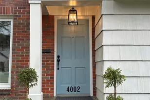 4002 Milton St, West University Place, TX 77005 - Photo 2