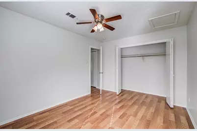 11307 Birdwing Lane, Houston, TX 77067 - Photo 32