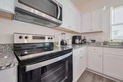 7826 Flowering Lotus Lane, Houston, TX 77016 - Photo 16