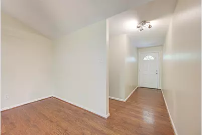 5730 Southminster Drive, Houston, TX 77035 - Photo 6