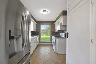 11514 Sagewillow Ln, Houston, TX 77089 - Photo 8