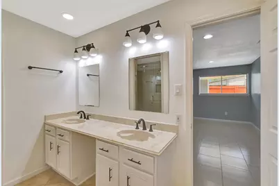 11514 Sagewillow Lane, Houston, TX 77089 - Photo 26