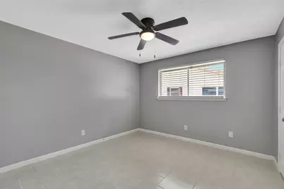 11514 Sagewillow Lane, Houston, TX 77089 - Photo 18