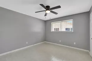 11514 Sagewillow Ln, Houston, TX 77089 - Photo 18