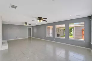 11514 Sagewillow Ln, Houston, TX 77089 - Photo 12