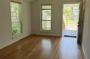 1406 E 33rd St, Houston, TX 77022 - Photo 2