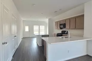 357 Salerio Wy, Conroe, TX 77301 - Photo 4
