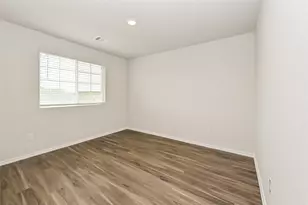1225 Narrow Hts Dr, Conroe, TX 77301 - Photo 10