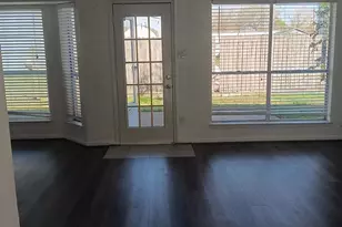 14114 Old Village Ln, Sugar Land, TX 77498 - Photo 6