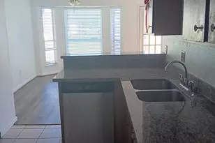 14114 Old Village Ln, Sugar Land, TX 77498 - Photo 12