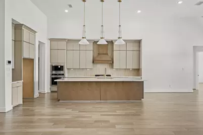 30402 Silverbell Court S, Fulshear, TX 77441 - Photo 6