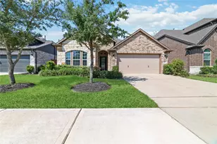 11127 Bluewater Lagoon Cir, Cypress, TX 77433 - Photo 2