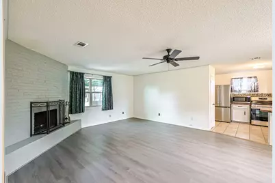 2934 Goodson Loop, Pinehurst, TX 77362 - Photo 8