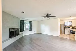2934 Goodson Loop, Pinehurst, TX 77362 - Photo 8