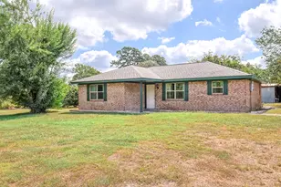 2934 Goodson Loop, Pinehurst, TX 77362 - Photo 4