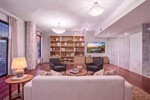 5005 Hidalgo St, Houston, TX 77056 - Photo 1