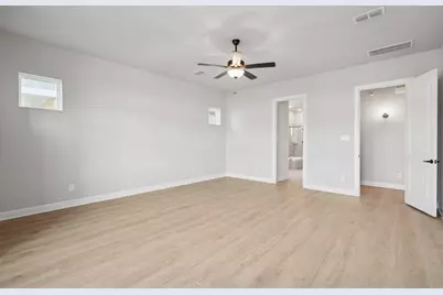 12131 Canal View Boulevard, Mont Belvieu, TX 77523 - Photo 36